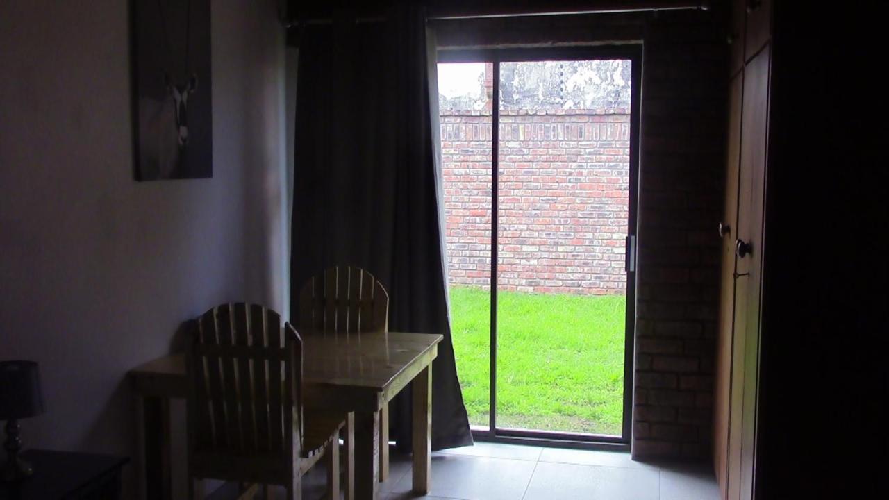 Appartamento di 30 m² con 1 camera Port Elizabeth Esterno foto